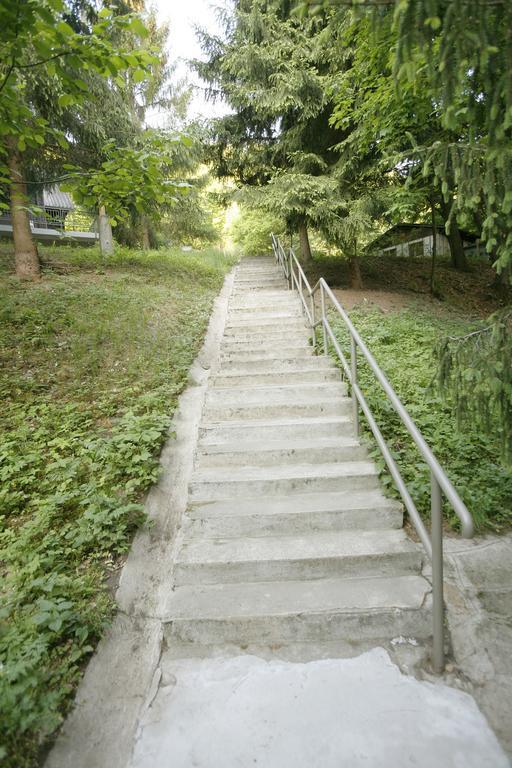 Villa Harangvirág 36 Faház Kismaros Esterno foto